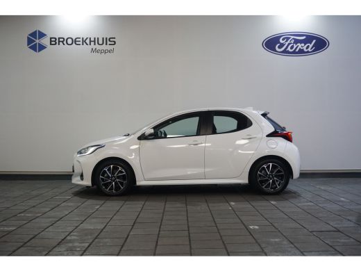 Toyota Yaris 1.5 Hybrid Dynamic | Achteruitrijcamera ActivLease financial lease