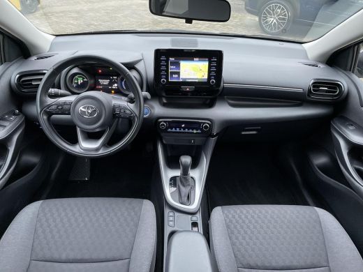 Toyota Yaris 1.5 Hybrid Dynamic **APPLE CARPLAY/ NAVIGATIE/ 36 MAANDEN GARANTIE** ActivLease financial lease