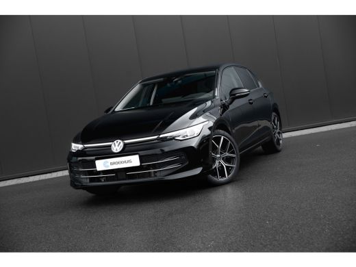 Volkswagen Golf 1.5 eHybrid 204pk Style Edition Trekhaak | Camera | Head-Up | Elektrische stoelen | ActivLease financial lease
