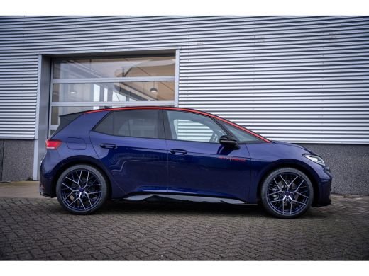 Volkswagen ID.3 GTX Limited Edition | Fire+Ice Pakket | Steunhaak | Variabele laadbodem | Head Up Display | ActivLease financial lease