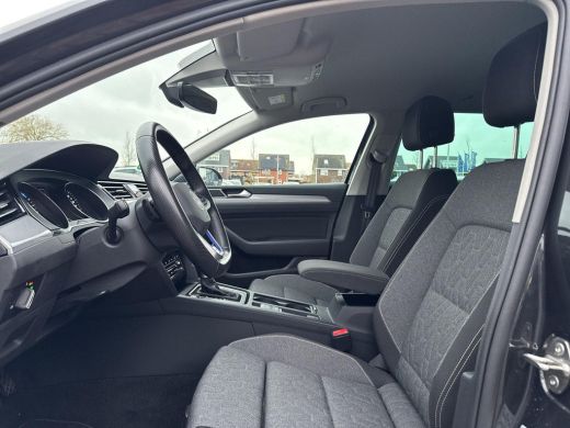Volkswagen Passat Variant 1.4 TSI PHEV GTE Business | LED | Trekhaak | Elek. klep | A-Camera | ActivLease financial lease