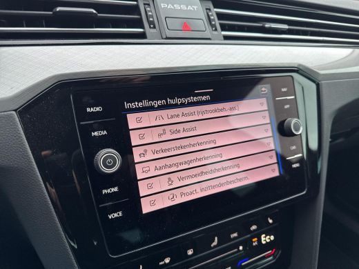 Volkswagen Passat Variant 1.4 TSI PHEV GTE Business | LED | Trekhaak | Elek. klep | A-Camera | ActivLease financial lease
