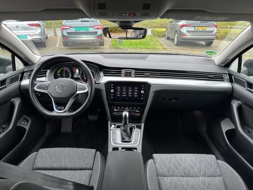 Volkswagen Passat Variant 1.4 TSI PHEV GTE Business | LED | Trekhaak | Elek. klep | A-Camera | ActivLease financial lease