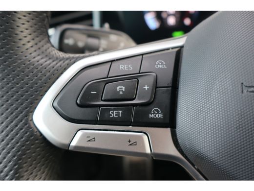 Volkswagen Passat Variant 149PK 1.5 eTSI R-Line Business | Achteruitrijcamera | Cruise control adaptief | Keyless e... ActivLease financial lease