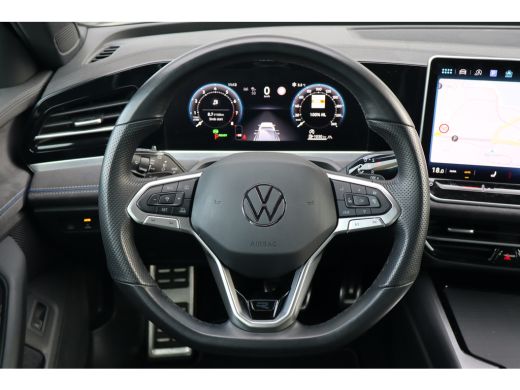Volkswagen Passat Variant 149PK 1.5 eTSI R-Line Business | Achteruitrijcamera | Cruise control adaptief | Keyless e... ActivLease financial lease