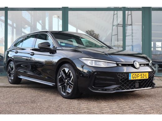 Volkswagen Passat Variant 149PK 1.5 eTSI R-Line Business | Achteruitrijcamera | Cruise control adaptief | Keyless e... ActivLease financial lease