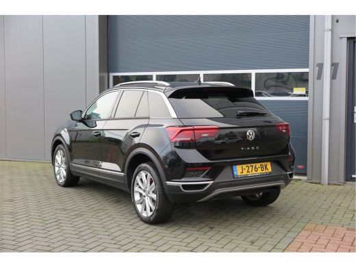 Volkswagen T-Roc 1.5 TSI 150pk DSGSport Camera , Virtual Cockpit , Navi , Led , Carplay, DAB+ ,PDC, LMV, Electr. b... ActivLease financial lease
