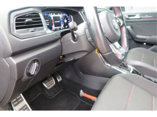 Volkswagen T-Roc 1.5 TSI 150pk DSGSport Camera , Virtual Cockpit , Navi , Led , Carplay, DAB+ ,PDC, LMV, Electr. b... ActivLease financial lease