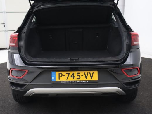 Volkswagen T-Roc 1.5 TSI Life Business | Stoelverwarming | Camera | Virtual Cockpit | Carplay | Full LED | Adaptiv... ActivLease financial lease