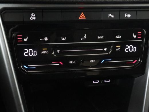 Volkswagen T-Roc 1.5 TSI Life Business | Stoelverwarming | Camera | Virtual Cockpit | Carplay | Full LED | Adaptiv... ActivLease financial lease