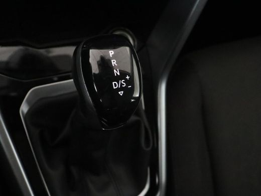 Volkswagen T-Roc 1.5 TSI Life Business | Stoelverwarming | Camera | Virtual Cockpit | Carplay | Full LED | Adaptiv... ActivLease financial lease