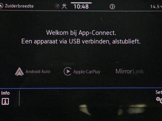 Volkswagen T-Roc 1.5 TSI Life Business | Stoelverwarming | Camera | Virtual Cockpit | Carplay | Full LED | Adaptiv... ActivLease financial lease