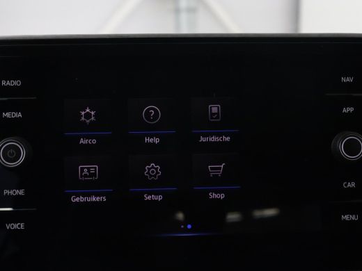 Volkswagen T-Roc 1.5 TSI Life Business | Stoelverwarming | Camera | Virtual Cockpit | Carplay | Full LED | Adaptiv... ActivLease financial lease