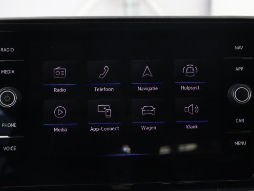 Volkswagen T-Roc 1.5 TSI Life Business | Stoelverwarming | Camera | Virtual Cockpit | Carplay | Full LED | Adaptiv... ActivLease financial lease