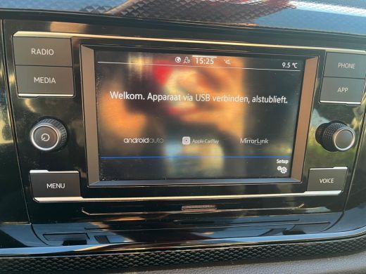 Volkswagen Taigo 1.0 TSI 95PK Life | ELEKT. SPIEGELS | ADAPT. CRUISE | APP. CONNECT | BLUETOOTH | AIRCO | LED ActivLease financial lease