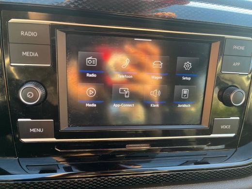 Volkswagen Taigo 1.0 TSI 95PK Life | ELEKT. SPIEGELS | ADAPT. CRUISE | APP. CONNECT | BLUETOOTH | AIRCO | LED ActivLease financial lease