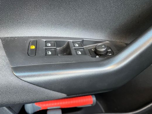 Volkswagen Taigo 1.0 TSI 95PK Life | ELEKT. SPIEGELS | ADAPT. CRUISE | APP. CONNECT | BLUETOOTH | AIRCO | LED ActivLease financial lease