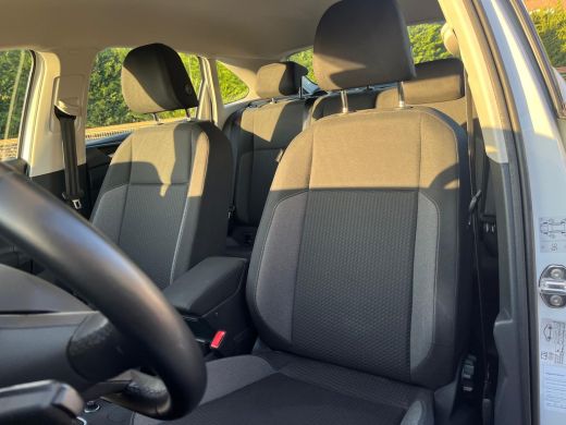 Volkswagen Taigo 1.0 TSI 95PK Life | ELEKT. SPIEGELS | ADAPT. CRUISE | APP. CONNECT | BLUETOOTH | AIRCO | LED ActivLease financial lease