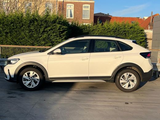 Volkswagen Taigo 1.0 TSI 95PK Life | ELEKT. SPIEGELS | ADAPT. CRUISE | APP. CONNECT | BLUETOOTH | AIRCO | LED ActivLease financial lease