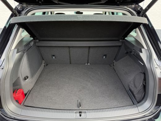 Volkswagen Tiguan 1.4 TSI eHybrid 245pk Elegance | Pano | ACC | Camera | IQ Light | Virtual Cockpit | 18 inch ActivLease financial lease