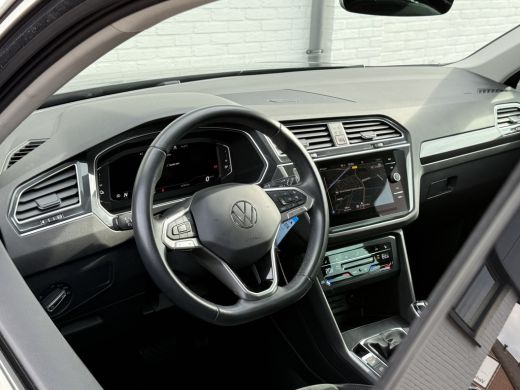 Volkswagen Tiguan 1.4 TSI eHybrid 245pk Elegance | Pano | ACC | Camera | IQ Light | Virtual Cockpit | 18 inch ActivLease financial lease