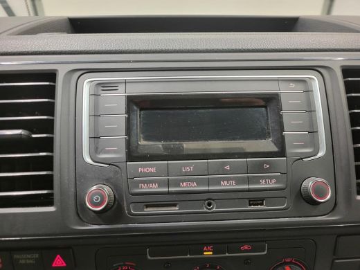 Volkswagen Transporter 2.0TDI L2/H1 Dubbele Cabine Euro 6! ActivLease financial lease