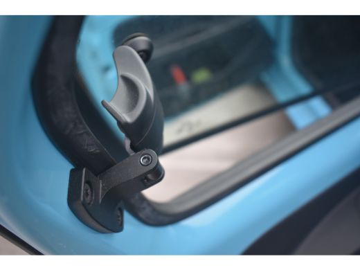 Volkswagen up! 1.0 MPI 65PK | CAMERA ACHTER | NAVI VIA APP | CRUISE CONTROL | BLUETOOTH | START/STOP | LED | DAB+ ActivLease financial lease