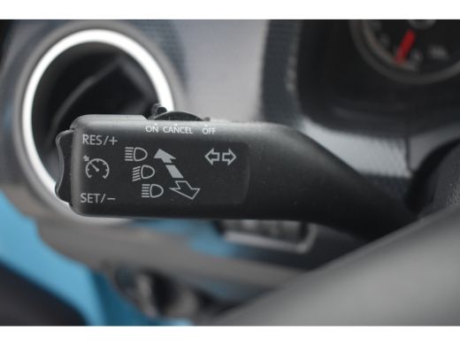 Volkswagen up! 1.0 MPI 65PK | CAMERA ACHTER | NAVI VIA APP | CRUISE CONTROL | BLUETOOTH | START/STOP | LED | DAB+ ActivLease financial lease