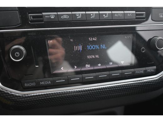 Volkswagen up! 1.0 MPI 65PK | CAMERA ACHTER | NAVI VIA APP | CRUISE CONTROL | BLUETOOTH | START/STOP | LED | DAB+ ActivLease financial lease