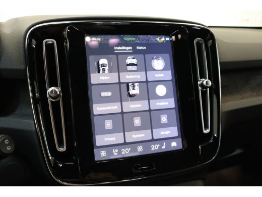 Volvo  EX40 Extended Range 82 kWh 252PK Business Climate Pack | Elektr. achterklep | Harman Kardon | Privacy ... ActivLease financial lease