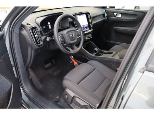 Volvo  EX40 Extended Range 82 kWh 252PK Business Climate Pack | Elektr. achterklep | Harman Kardon | Privacy ... ActivLease financial lease