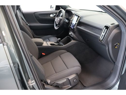 Volvo  EX40 Extended Range 82 kWh 252PK Business Climate Pack | Elektr. achterklep | Harman Kardon | Privacy ... ActivLease financial lease