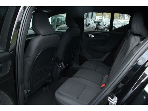 Volvo  EX40 Single Motor Business Edition 70 kWh | Harman Kardon | Adaptive Cruise | BLIS | Stoel- & stuurver... ActivLease financial lease