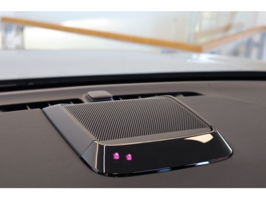 Volvo  EX90 Twin Performance 517PK AWD Ultra Pilot Assist | Luchtvering | 22"| Trekhaak | 360&deg; ActivLease financial lease