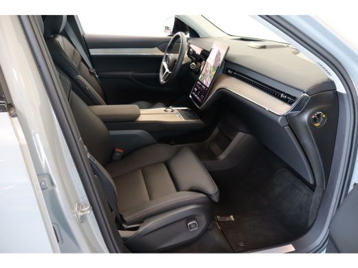 Volvo  EX90 Twin Performance 517PK AWD Ultra Pilot Assist | Luchtvering | 22"| Trekhaak | 360&deg; ActivLease financial lease