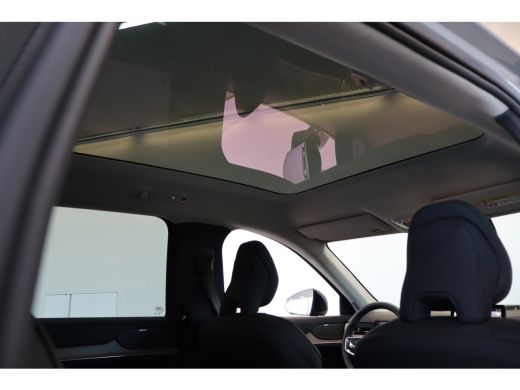 Volvo  EX90 Twin Performance 517PK AWD Ultra Pilot Assist | Luchtvering | 22"| Trekhaak | 360&deg; ActivLease financial lease