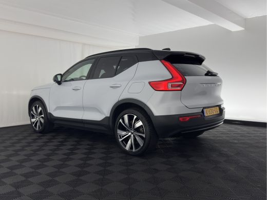 Volvo  XC40 Recharge P8 AWD R-Design [ 3-Fase ] {SOH-89%} (INCL-BTW) *PANO | LEATHER-MICROFIBRE | DIGI-COCKPI... ActivLease financial lease
