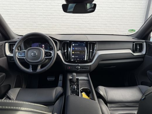 Volvo  XC60 2.0 B4 R-Design | Pano | Trekhaak | H/K | Memory | Google Maps | 21 inch ActivLease financial lease