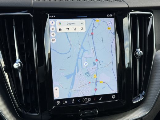 Volvo  XC60 2.0 B4 R-Design | Pano | Trekhaak | H/K | Memory | Google Maps | 21 inch ActivLease financial lease