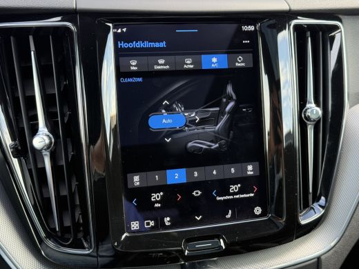 Volvo  XC60 2.0 B4 R-Design | Pano | Trekhaak | H/K | Memory | Google Maps | 21 inch ActivLease financial lease