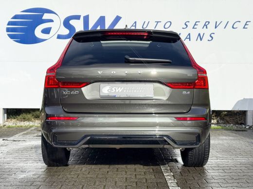 Volvo  XC60 2.0 B4 R-Design | Pano | Trekhaak | H/K | Memory | Google Maps | 21 inch ActivLease financial lease