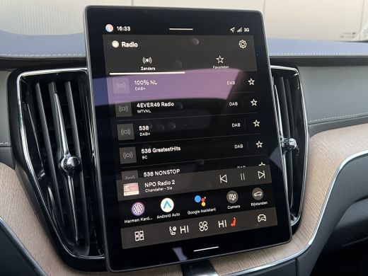 Volvo  XC60 2.0 T6 Plug-in hybrid AWD Ultra Dark | Panoramadak | Head-up Display | Trekhaak | 360 Camera | St... ActivLease financial lease