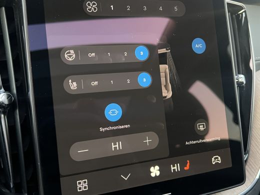 Volvo  XC60 2.0 T6 Plug-in hybrid AWD Ultra Dark | Panoramadak | Head-up Display | Trekhaak | 360 Camera | St... ActivLease financial lease