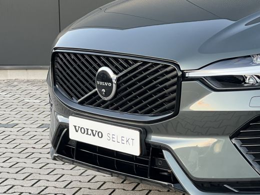 Volvo  XC60 2.0 T6 Plug-in hybrid AWD Ultra Dark | Panoramadak | Head-up Display | Trekhaak | 360 Camera | St... ActivLease financial lease