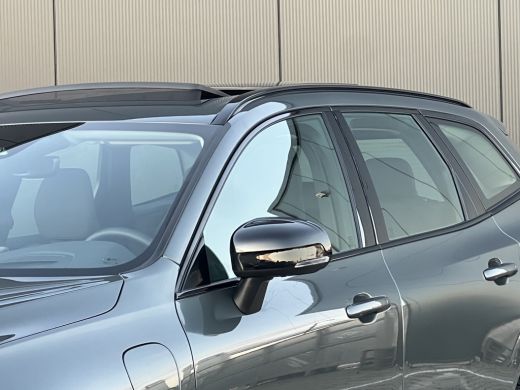 Volvo  XC60 2.0 T6 Plug-in hybrid AWD Ultra Dark | Panoramadak | Head-up Display | Trekhaak | 360 Camera | St... ActivLease financial lease