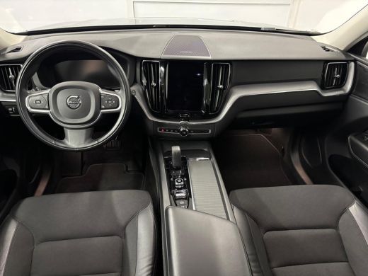 Volvo  XC60 B5 Business Pro | Achterbank verwarmd | Achteruitrijcamera | Apple Carplay/Android Auto|telefooni... ActivLease financial lease