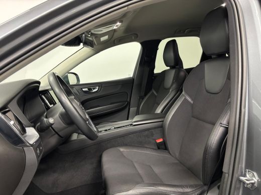 Volvo  XC60 B5 Business Pro | Achterbank verwarmd | Achteruitrijcamera | Apple Carplay/Android Auto|telefooni... ActivLease financial lease