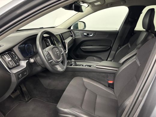 Volvo  XC60 B5 Business Pro | Achterbank verwarmd | Achteruitrijcamera | Apple Carplay/Android Auto|telefooni... ActivLease financial lease