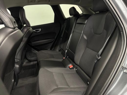 Volvo  XC60 B5 Business Pro | Achterbank verwarmd | Achteruitrijcamera | Apple Carplay/Android Auto|telefooni... ActivLease financial lease