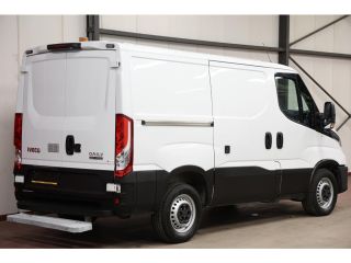 Iveco Daily 35S16V 2.3 L1H1 AUTOMAAT 160PK 3500KG TREKVERMOGEN